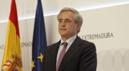 Dimite un consejero de Extremadura por falsificar su CV con una licenciatura inventada