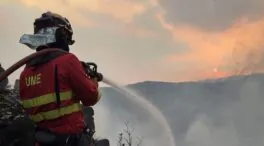 El incendio de Porto (Zamora) tiene tres frentes activos: el de la Cabrera es el que más preocupa