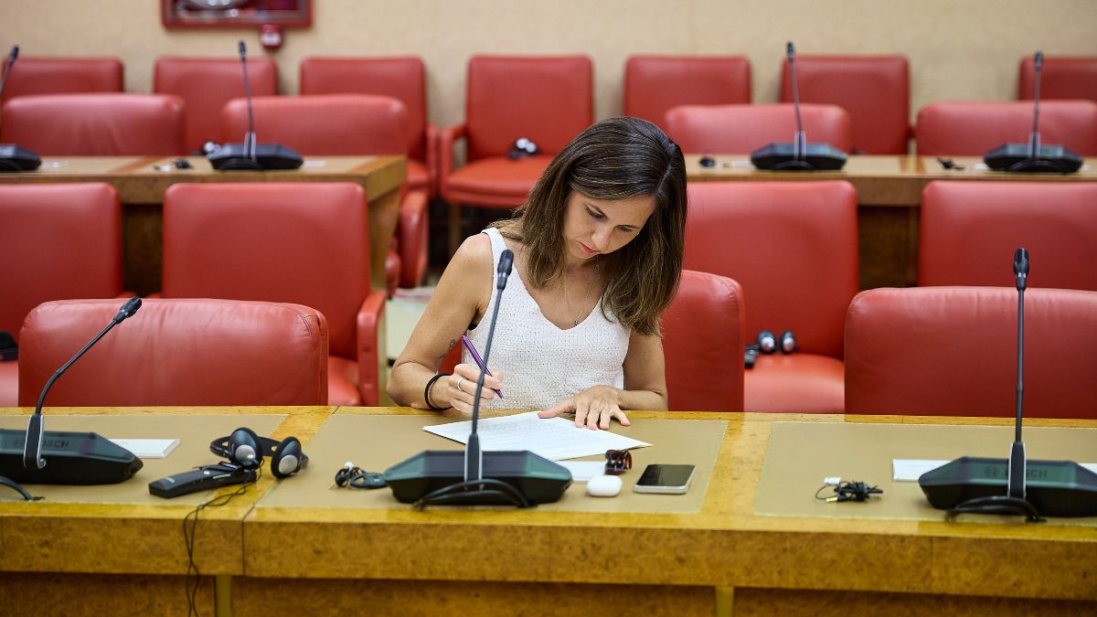Podemos denuncia el bloqueo del PSOE a la ley de bomberos y la «política criminal» del PP