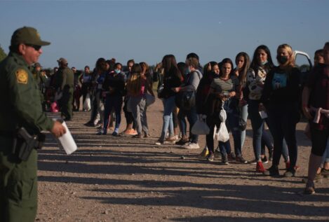 La Justicia  impide a Trump deportar a 60.000 inmigrantes de Honduras, Nicaragua y Nepal