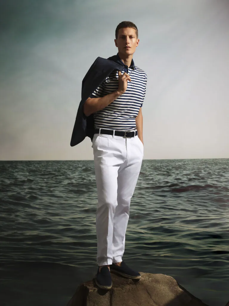 Propuesta de aires navy de Mirto