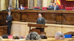 El PP exige al Govern de Cataluña actuar ante el colapso de la sanidad tras la publicación de TO