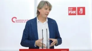 El PSOE pide la comparecencia de Mañueco en las Cortes por la gestión de los incendios