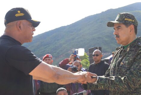 Venezuela continúa alistando a milicianos con mensajes contra la «agresión militar»