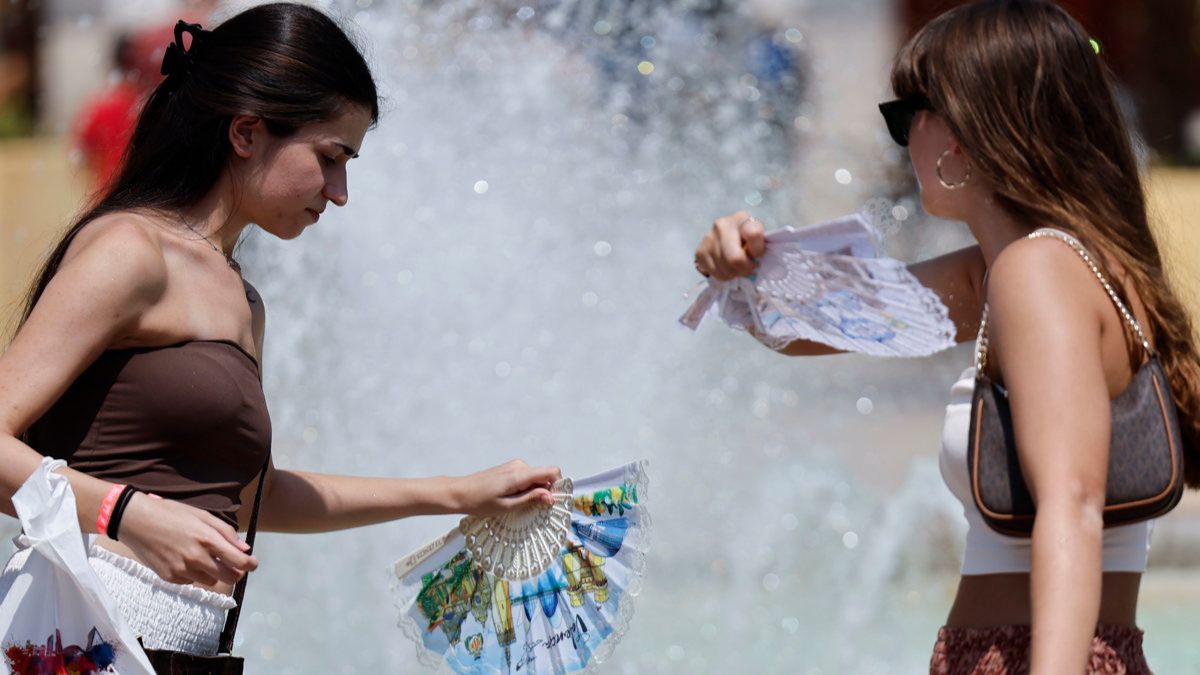 La ola de calor se extiende y la alerta se amplía a 13 comunidades