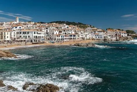 Ni Begur, ni Cadaqués: este es el pueblo menos masificado de la Costa Brava con bellas calas