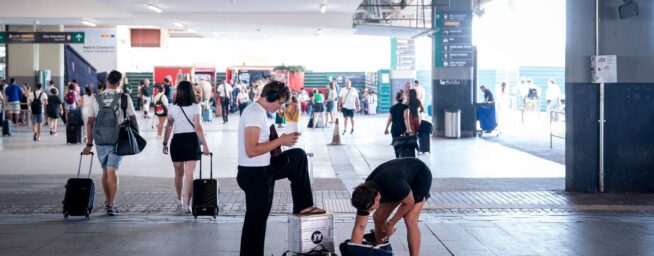 La línea de trenes entre Madrid y Galicia sigue suspendida por los incendios