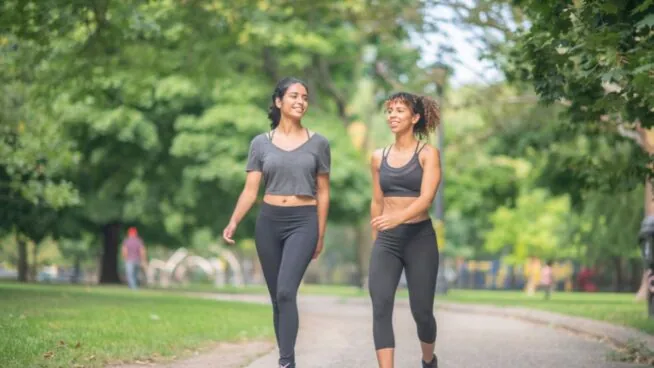 Caminar 8.000 pasos: el secreto de María Casas para mejorar tu salud y bienestar