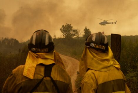 El PP pide al Gobierno que amplíe el límite de 80 horas para los pilotos que extinguen incendios