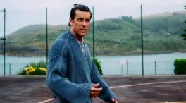 La playa a la que va Mario Casas está en Galicia: un entorno de dunas, marismas y con arena fina