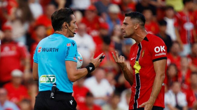 El polémico segundo gol del Barça ante el Mallorca: ¿debió anularlo Munuera Montero?