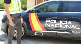 Asesinado a tiros un hombre delante de su hijo en Valencia mientras veía la tele en su casa