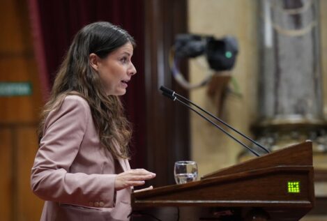 Junts critica que «mientras el Govern está de vacaciones, el caos es diario en Rodalies»