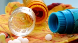 Sanidad retira del mercado 314 productos homeopáticos, el 97% del laboratorio Boiron