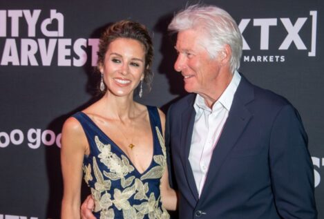 Richard Gere vuelve a su refugio en EEUU: un pueblo de arquitectos y su casa con cascada