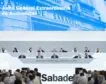 El inversor 'rebelde' del Sabadell es el otro perdedor de la opa: tiene un pie fuera del banco