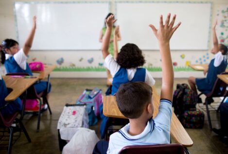 El verano trae consigo la destrucción de más de 123.000 empleos en el sector educativo