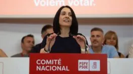 El PSOE llama «caradura» a Feijóo por aplaudir a los presidentes del PP ante los incendios