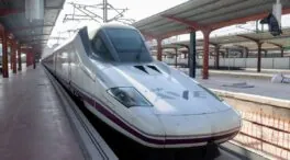 Restablecida la circulación del AVE entre Madrid y Barcelona por un incendio