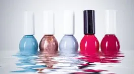 Este es el truco viral definitivo para eliminar las manchas del esmalte de uñas