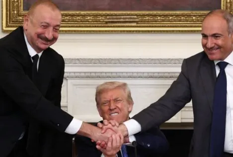Armenia y Azerbaiyán firman la paz ante Trump tras cuatro décadas de conflicto territorial