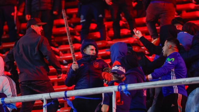 Horror en Sudamérica: varios hinchas heridos de gravedad en un partido entre Independiente y U de Chile