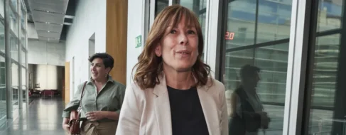 Barkos adjudicó 1,3 millones a Servinabar tras patrocinar eventos de su medio de cabecera