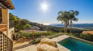 La demanda de vivienda de lujo en la costa repunta a doble dígito gracias a los extranjeros