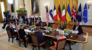 Zelenski describe como «constructivas» las conversaciones con Trump en la Casa Blanca