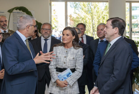 Castilla y León refuerza su compromiso con la investigación oncológica y la atención a pacientes