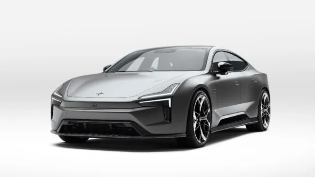 El Polestar 5 planta cara a las berlinas eléctricas más relucientes del mercado
