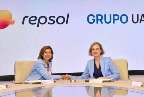 El Grupo Educativo UAX y Repsol impulsarán el desarrollo del talento y la transición energética