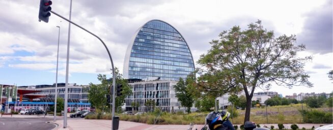 Abierto el plazo de aceptación de la OPA de BBVA al Sabadell tras más de año y medio