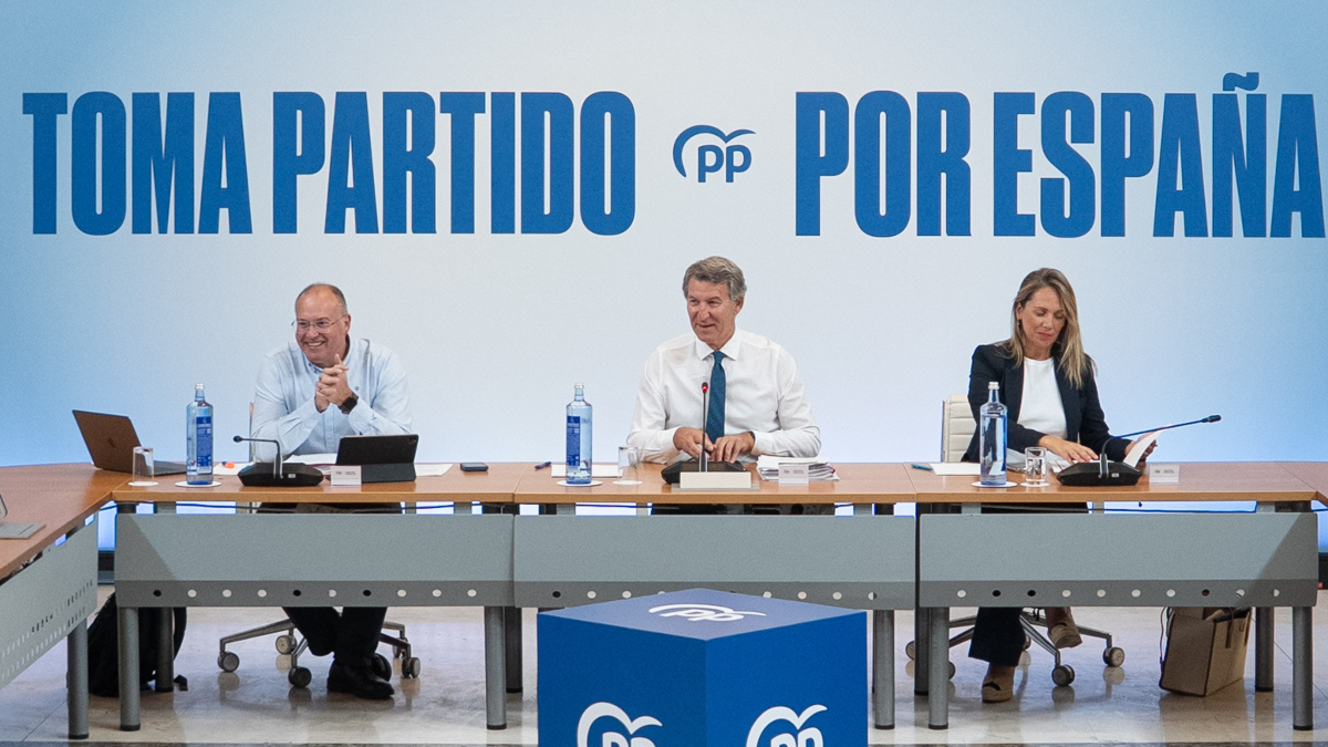 El PP respalda a Tellado y acusa a Sánchez de manipular: «El Francomodín ya no da más de sí»