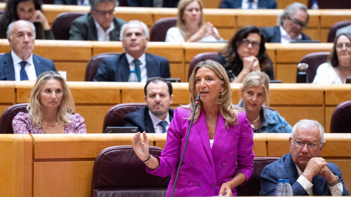 Montero se ríe del Senado: no irá por segunda vez alegando otra reunión con su equipo