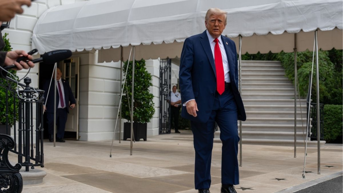 Trump ve a Kirk como un «mártir» y su asesinato como «un ataque contra toda la nación»
