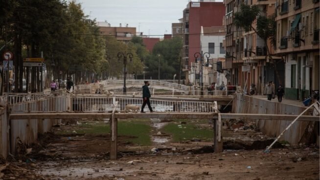 El barranco de La Saleta en Aldaia (Valencia) se desborda de madrugada por las fuertes lluvias