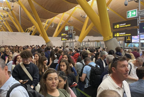 Caos en el aeropuerto de Barajas por la huelga de vigilantes en el control de seguridad