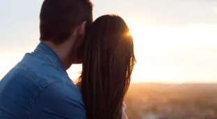 Estas son las decisiones invisibles que tomas al elegir pareja, según el psicólogo Ventura