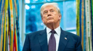 Trump fijará sanciones a Rusia si todos los países de la OTAN dejan de comprarle petróleo