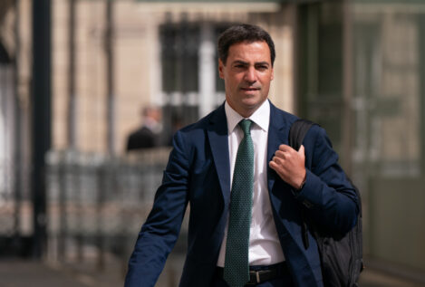 Pradales reprocha al PP su discurso «partidista y de brocha gorda» en materia demográfica