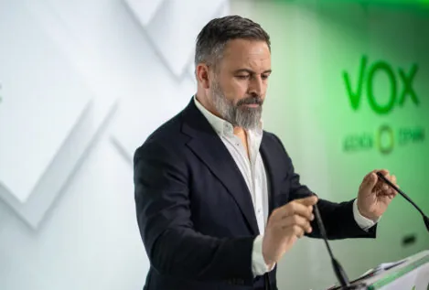 Vox contra Revuelta: el servicio de limpieza del poder