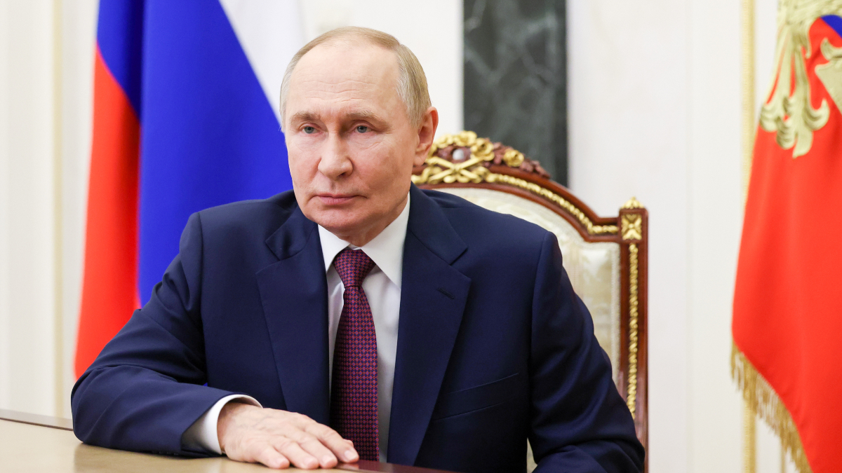 Putin reta a Zelenski a viajar a Moscú «si está listo» para una reunión