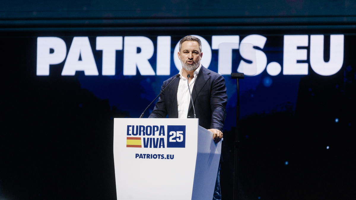 Abascal, ante sus aliados internacionales: «Nos llaman fascistas para matarnos»