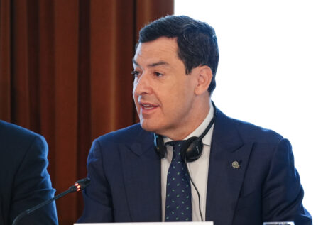 La Junta afirma que Moreno quiso reunirse con la asociación Amama por los cribados