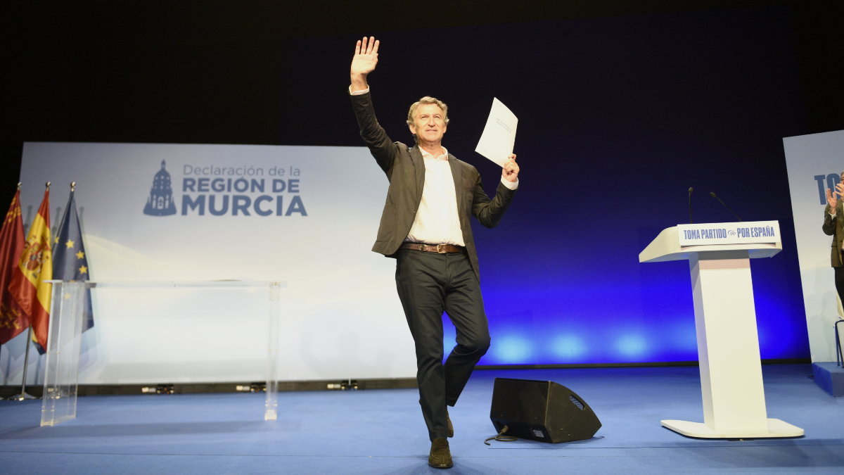 Feijóo carga contra Begoña Gómez tras plantar al juez y avisa: «Sánchez va a acabar mal»