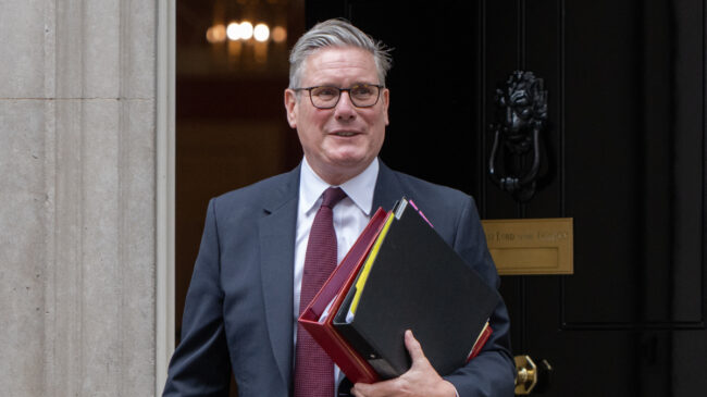 Starmer anunciará este lunes su dimisión, según la prensa británica