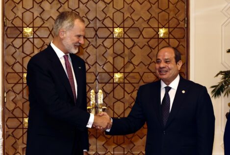 Felipe VI defiende un «Estado palestino viable» con Gaza y llama a no dejar de intentarlo