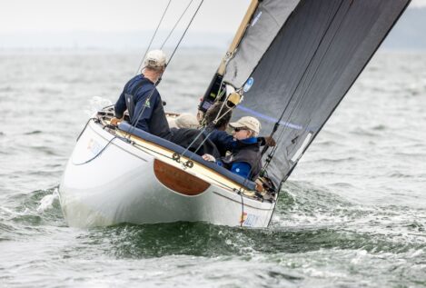 El barco del rey Juan Carlos se proclama de nuevo campeón del Mundial de seis metros