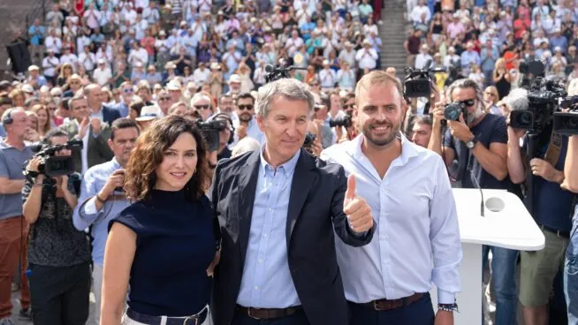 Feijóo se reafirma en su plantón al fiscal general: «Me alegro de no estar allí»